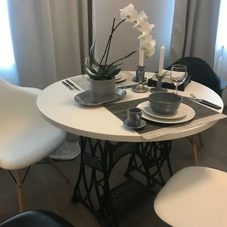 Stare Miasto Bednarska 10 * Warsaw