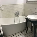 Stare Miasto Bednarska 10 *