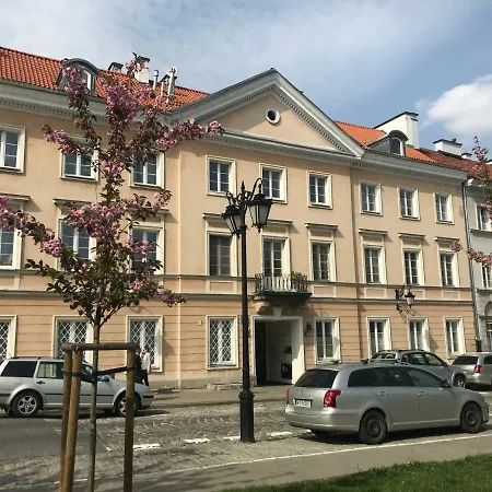 Stare Miasto Bednarska 10 * ורשה